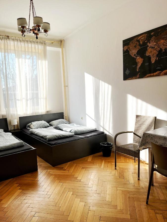Room In Old Town Krakau Buitenkant foto