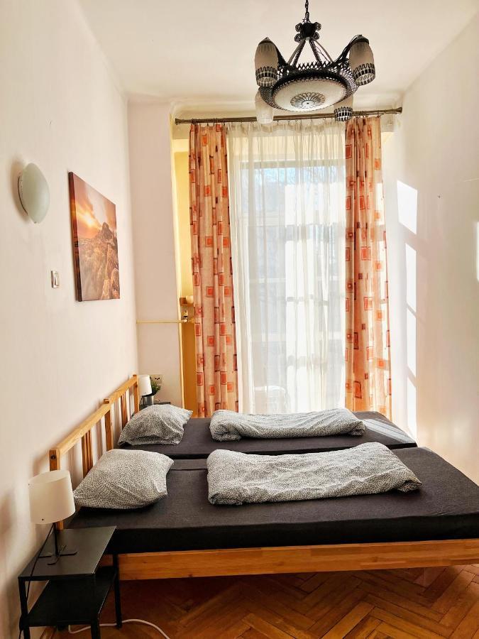 Room In Old Town Krakau Buitenkant foto